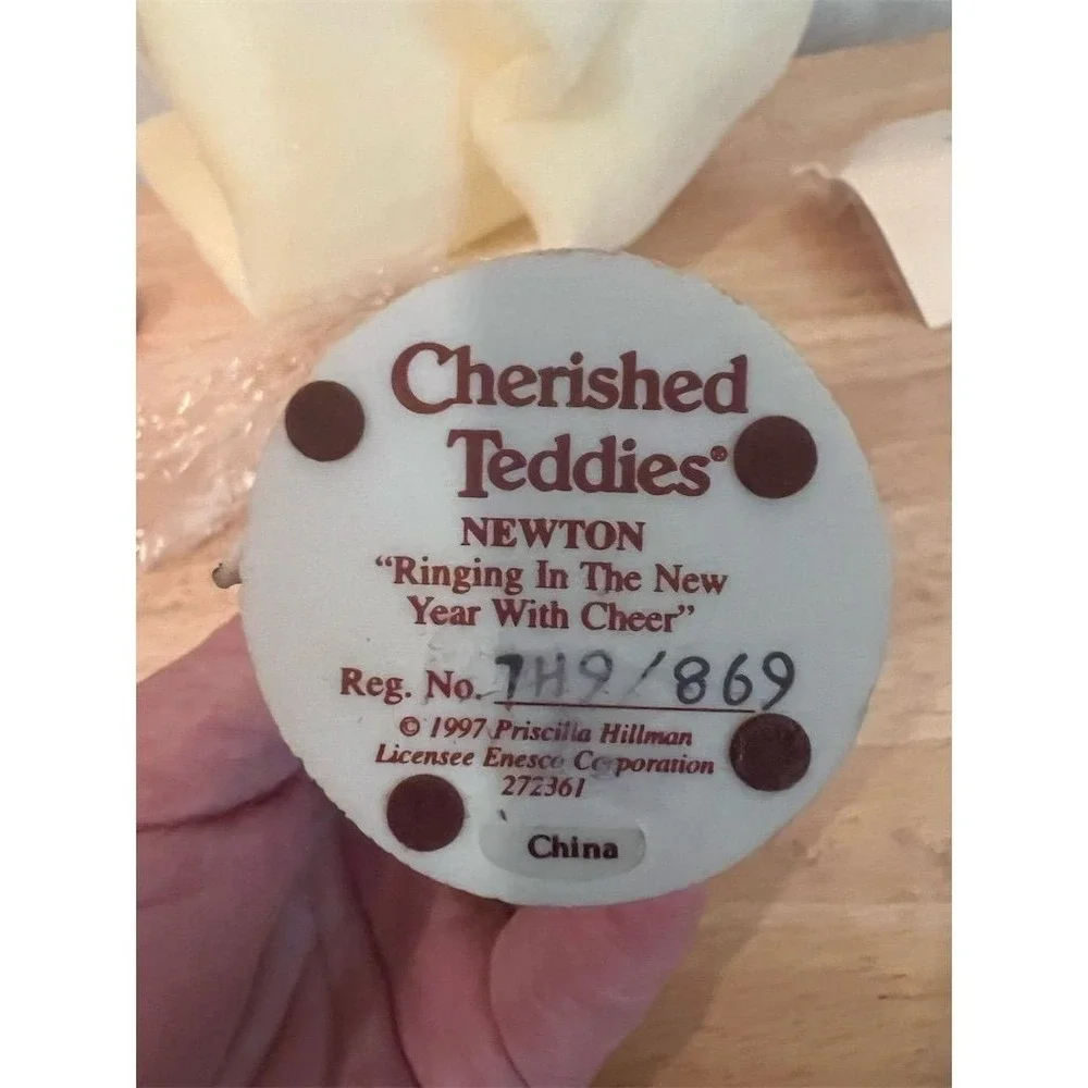 Cherished Teddies Newton 